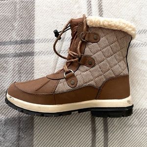 Bear paw winter boots.